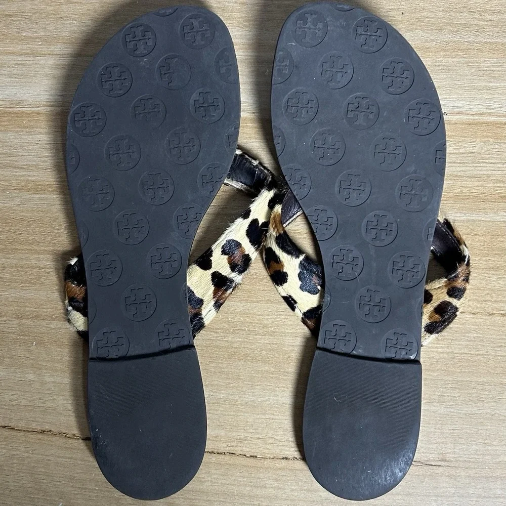 Tory Burch Pony Hair Black Brown Leopard Thong Logo Medallion Slip On Sandals
